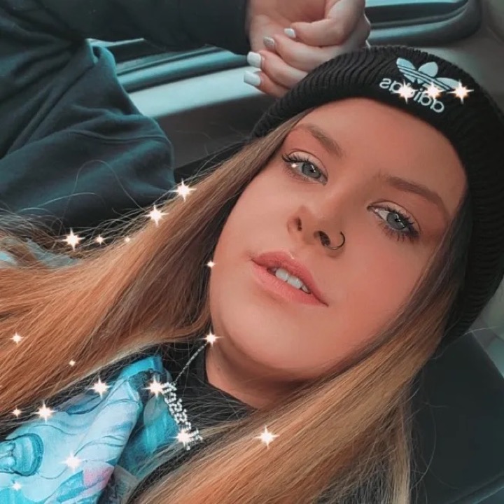 Callie, an Angelz creator network member.